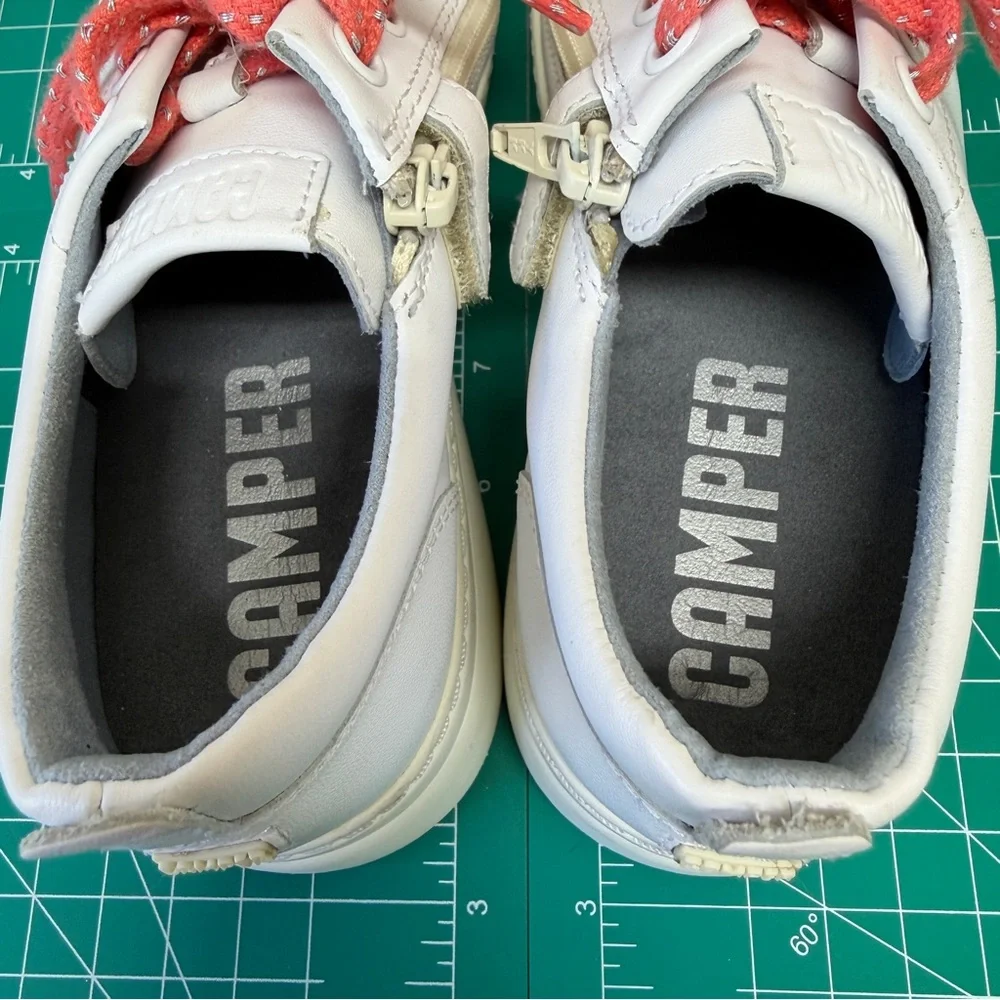 Camper girls white
